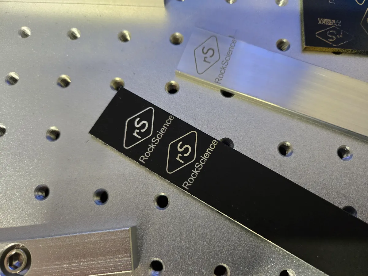 laser engraving logos aluminum